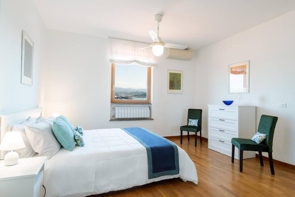 Appartement Piccapiana Sea View Attic Flat à La Spezia Extérieur photo